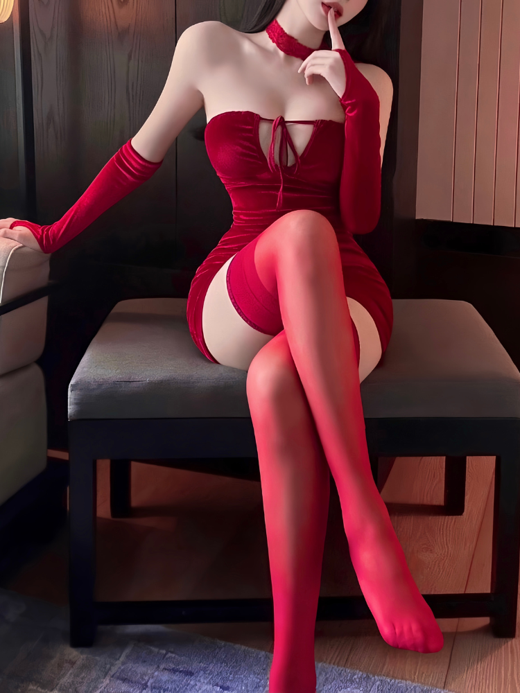 Asymmetric Halter Keyhole Ruched Mini Dress Set seated front view
