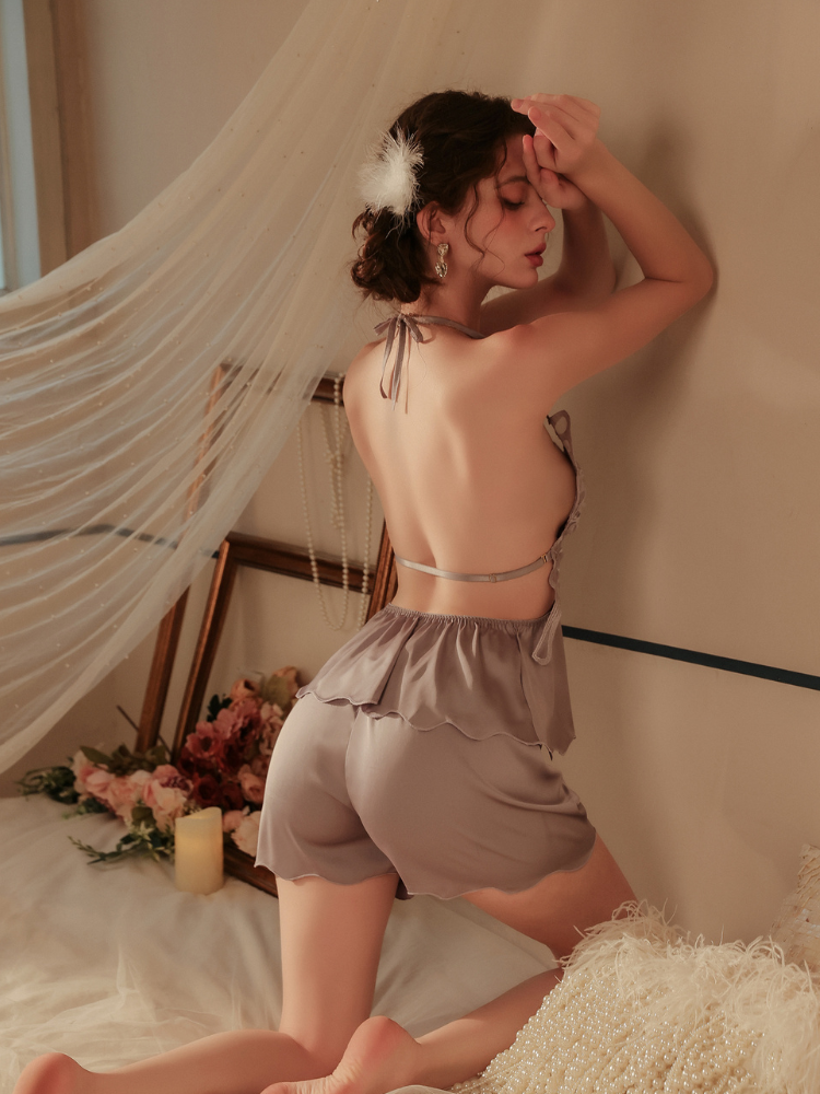 back view kneeling pose butterfly lace sleep set lavender