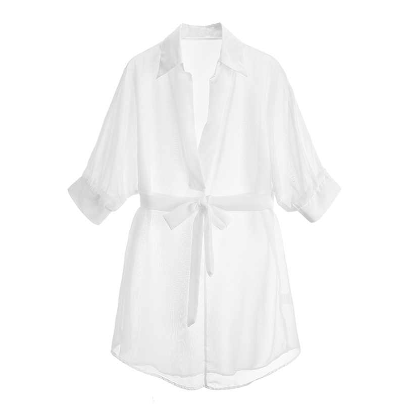 Camisa elegante y envolvente