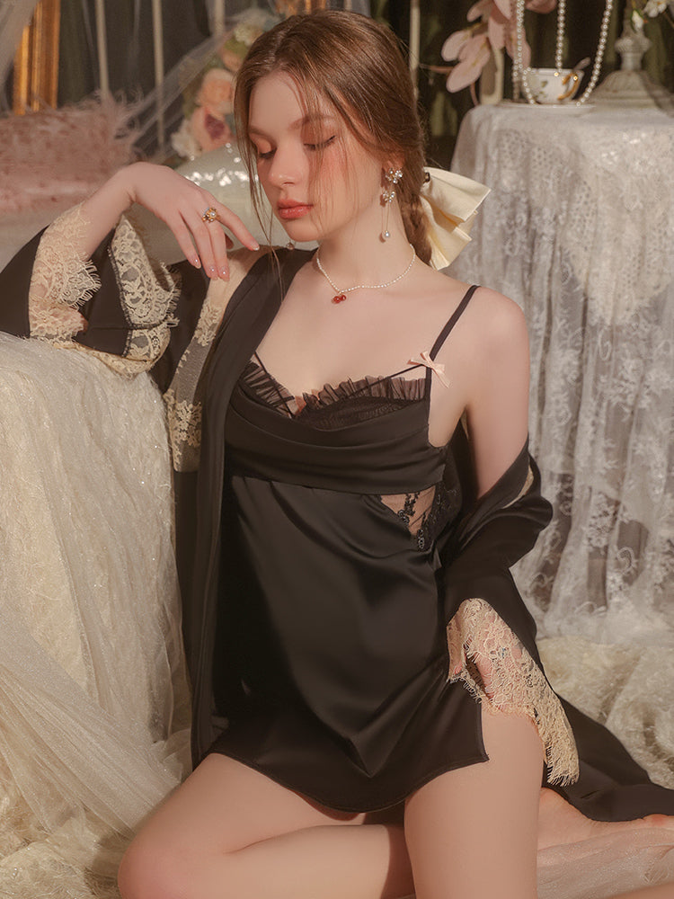 Robe nuisette en satin au charme éthéré