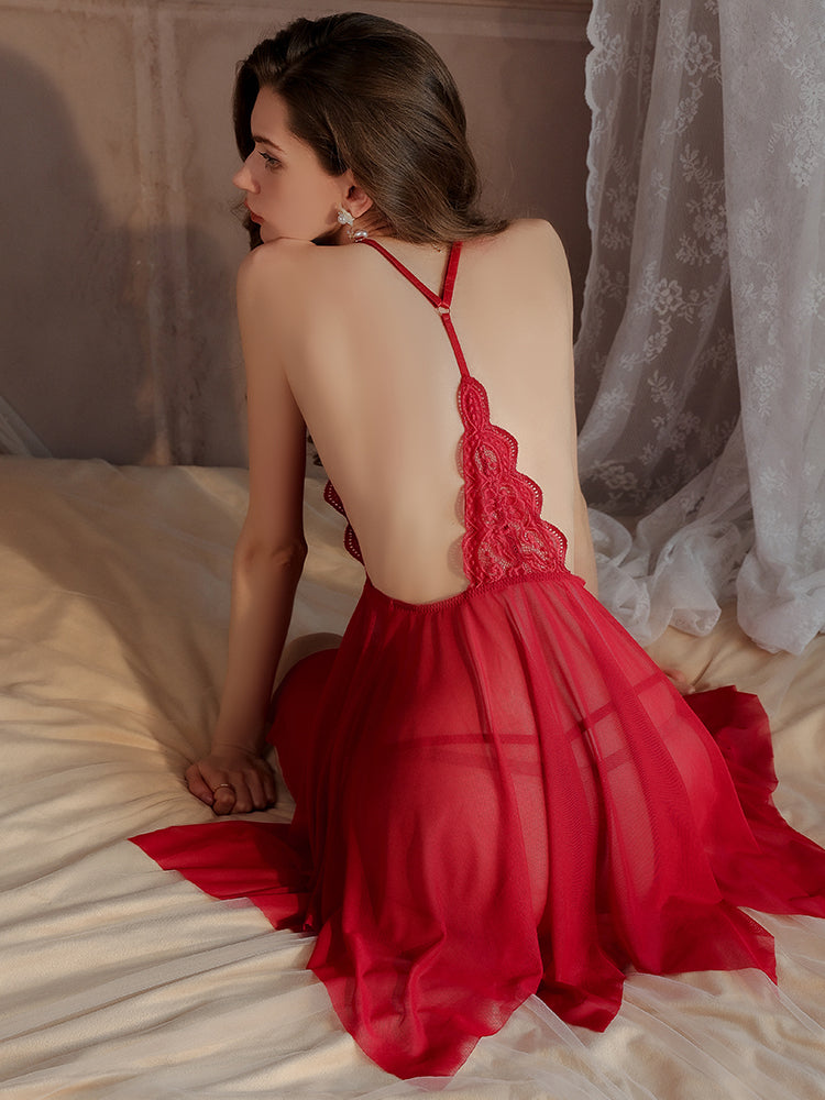 Robe nuisette à ourlet asymétrique et corsage en dentelle