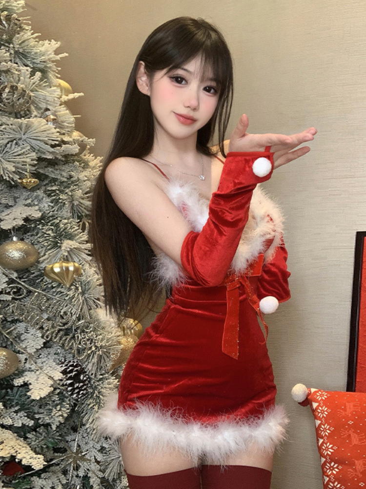 Christmas sexy dress, red velvet with white fur trim, glamorous holiday outfit