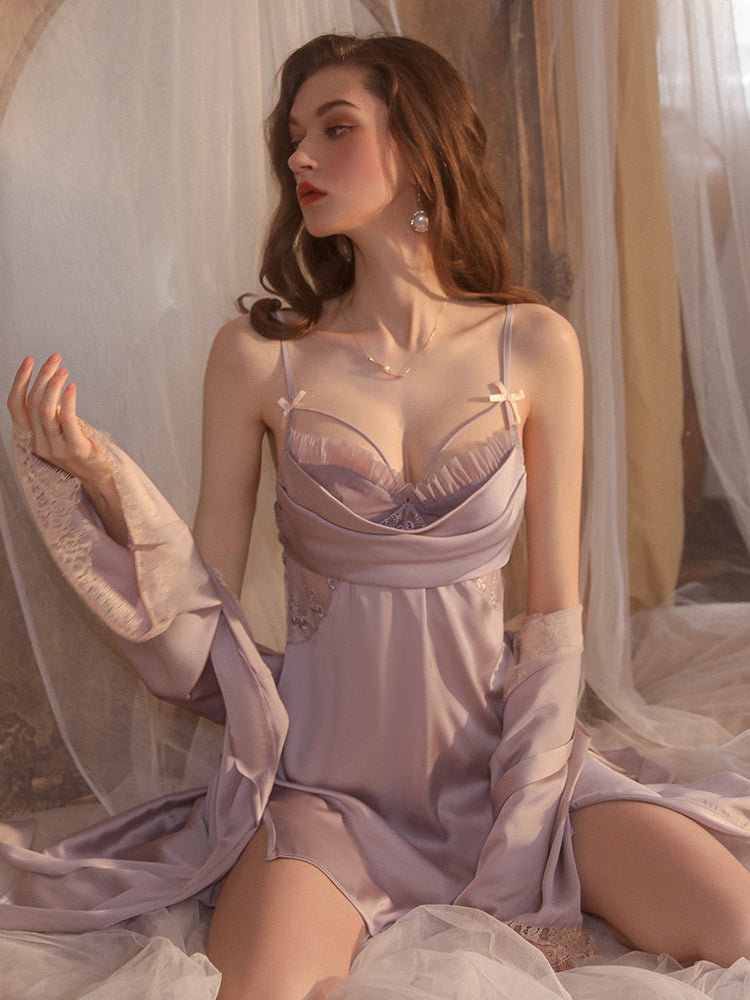 Robe nuisette en satin au charme éthéré