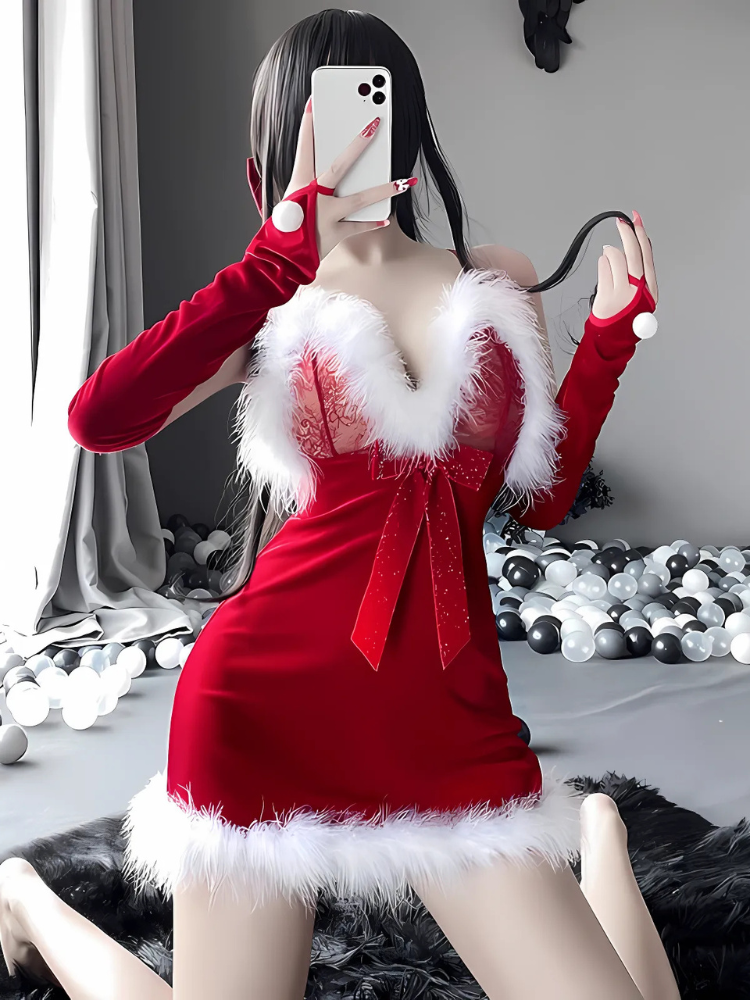 Vestido lencero de Papá Noel con encaje y ribete de plumas