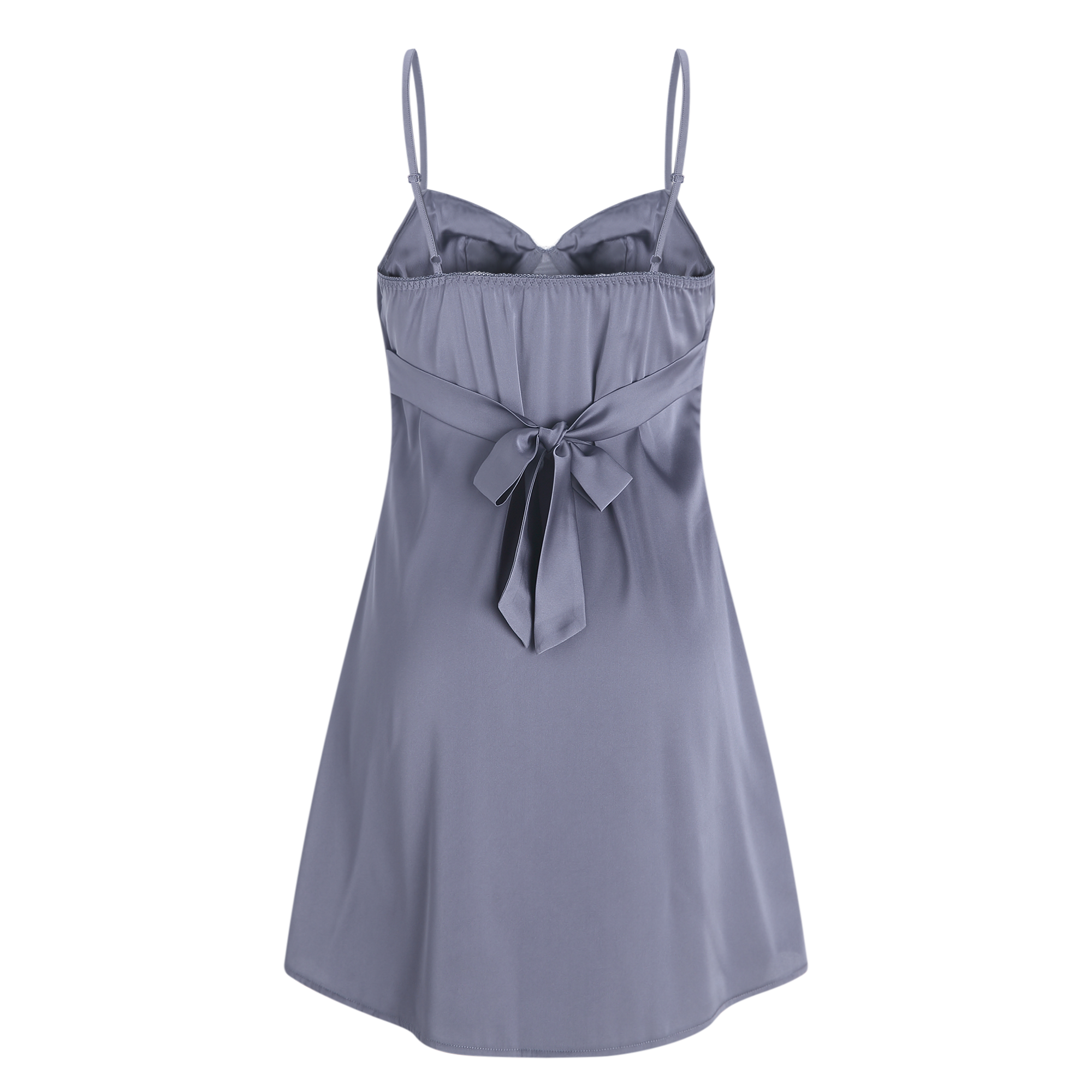 Robe nuisette en satin à silhouette ornée de perles